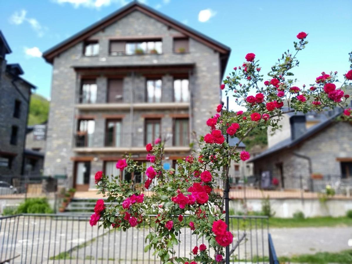 Apart. Casa Juaneta Pirineo-Ordesa 布罗托 外观 照片